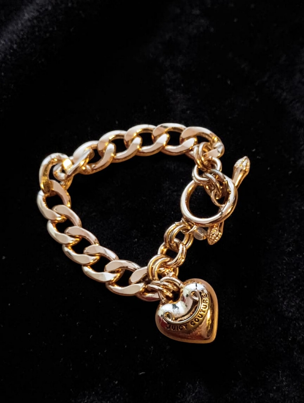 Vintage Juicy Couture Chunky Solid Puff Heart Gold Toggle Bracelet